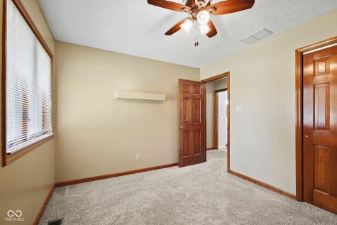 8857 Chessie Drive Indianapolis IN 46217