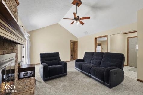 8857 Chessie Drive Indianapolis IN 46217