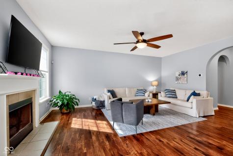 5783 Blue Sky Drive Whitestown IN 46075