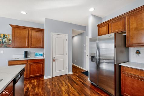 5783 Blue Sky Drive Whitestown IN 46075