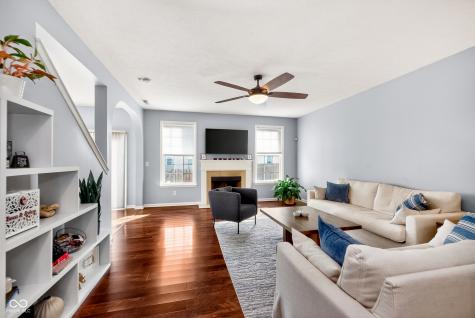 5783 Blue Sky Drive Whitestown IN 46075