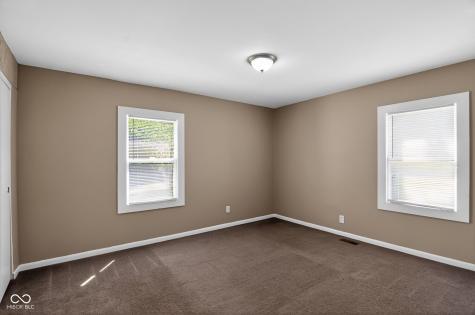 6401 E 44th Place Indianapolis IN 46226