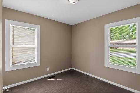 6401 E 44th Place Indianapolis IN 46226
