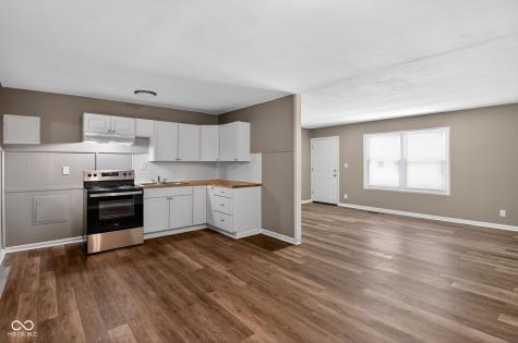 6401 E 44th Place Indianapolis IN 46226