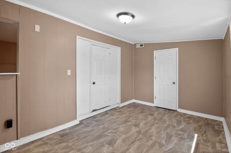 6401 E 44th Place Indianapolis IN 46226