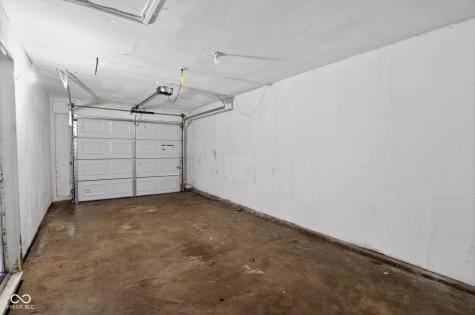 6401 E 44th Place Indianapolis IN 46226