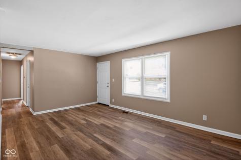 6401 E 44th Place Indianapolis IN 46226