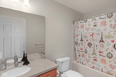 12510 Duval Drive Fishers IN 46037