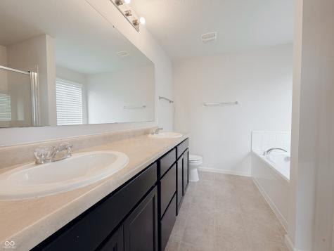 1721 Redbay Drive Indianapolis IN 46234