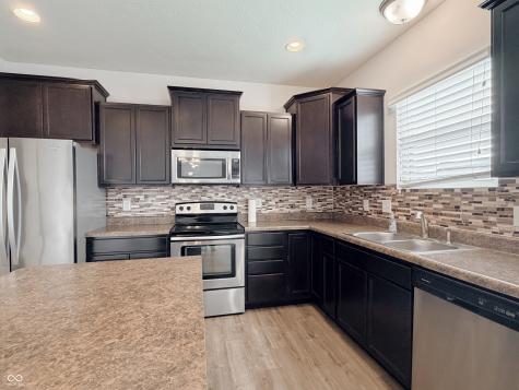 1721 Redbay Drive Indianapolis IN 46234