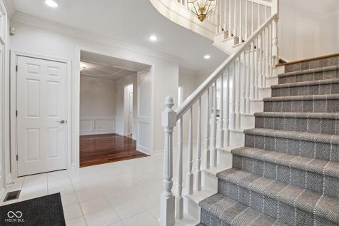 5418 Cayman Drive Carmel IN 46033