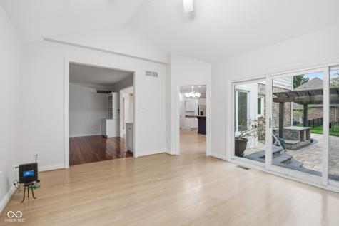 5418 Cayman Drive Carmel IN 46033