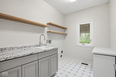5418 Cayman Drive Carmel IN 46033