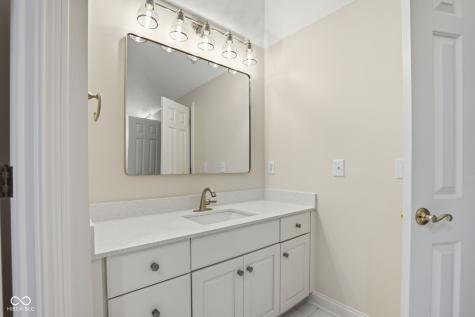 5418 Cayman Drive Carmel IN 46033