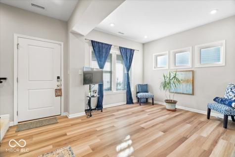 5162 Arling Drive Indianapolis IN 46237