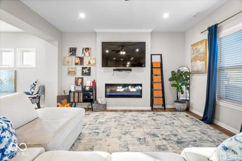5162 Arling Drive Indianapolis IN 46237