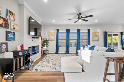 5162 Arling Drive Indianapolis IN 46237