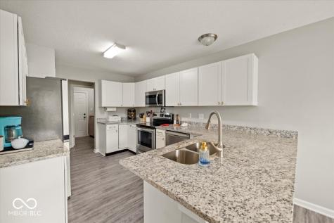11199 Boston Way Fishers IN 46038