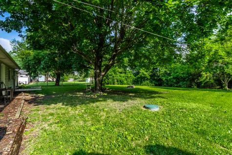 9860 E 600 S Zionsville IN 46077