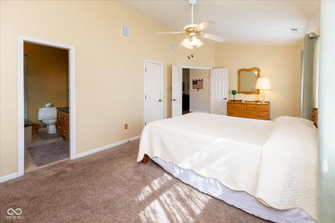 160 Briarwood Court Brownsburg IN 46112