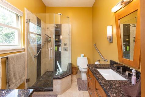 160 Briarwood Court Brownsburg IN 46112