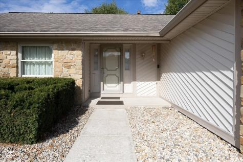 160 Briarwood Court Brownsburg IN 46112