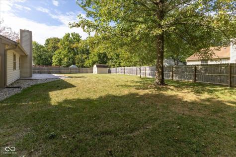 160 Briarwood Court Brownsburg IN 46112