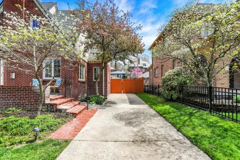5611 N Delaware Street Indianapolis IN 46220