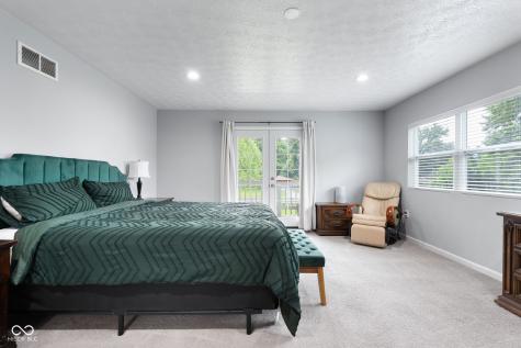 4904 Kessler Boulevard N Drive Indianapolis IN 46228