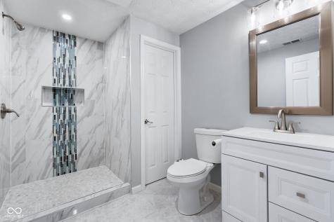 4904 Kessler Boulevard N Drive Indianapolis IN 46228