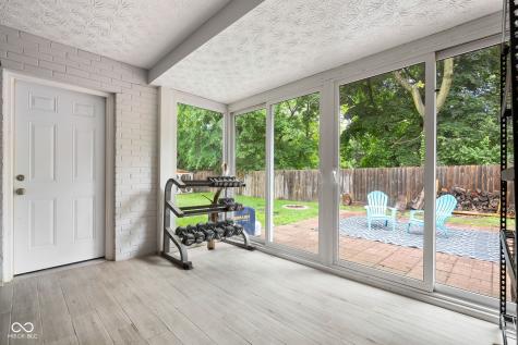 4904 Kessler Boulevard N Drive Indianapolis IN 46228