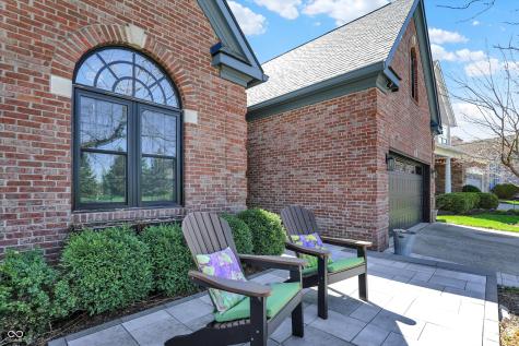 9061 Crystal Lake Drive Indianapolis IN 46240