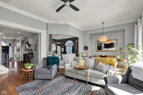 9061 Crystal Lake Drive Indianapolis IN 46240