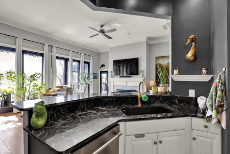 9061 Crystal Lake Drive Indianapolis IN 46240