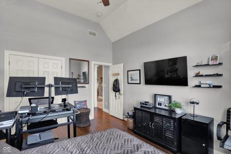 9061 Crystal Lake Drive Indianapolis IN 46240
