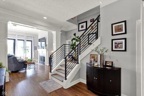 9061 Crystal Lake Drive Indianapolis IN 46240