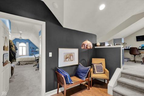 9061 Crystal Lake Drive Indianapolis IN 46240