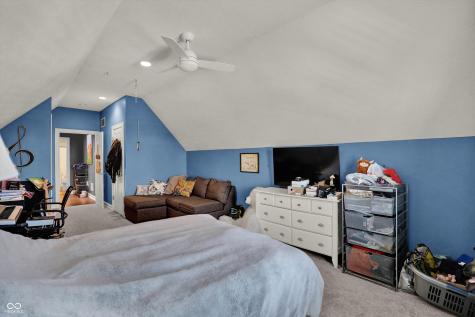 9061 Crystal Lake Drive Indianapolis IN 46240