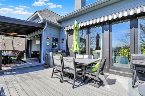 9061 Crystal Lake Drive Indianapolis IN 46240