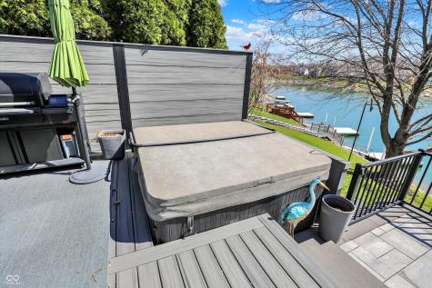 9061 Crystal Lake Drive Indianapolis IN 46240