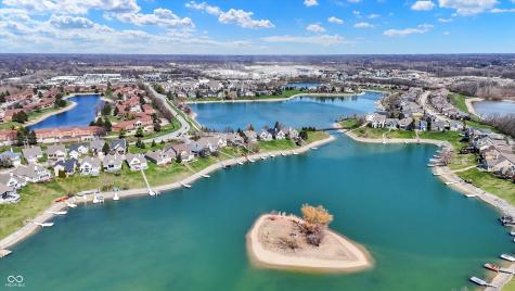 9061 Crystal Lake Drive Indianapolis IN 46240