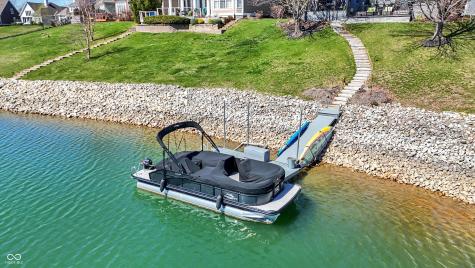 9061 Crystal Lake Drive Indianapolis IN 46240