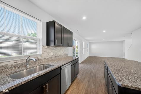 40 N Fairfield Drive Danville IN 46122