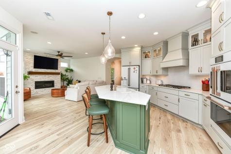 11362 Neptune Drive Fishers IN 46040