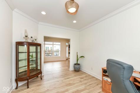 11362 Neptune Drive Fishers IN 46040