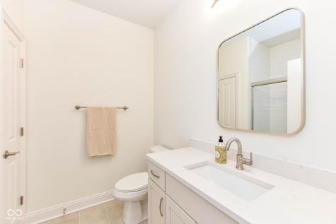 11362 Neptune Drive Fishers IN 46040