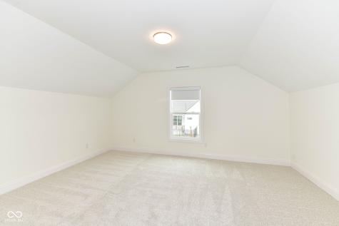 11362 Neptune Drive Fishers IN 46040