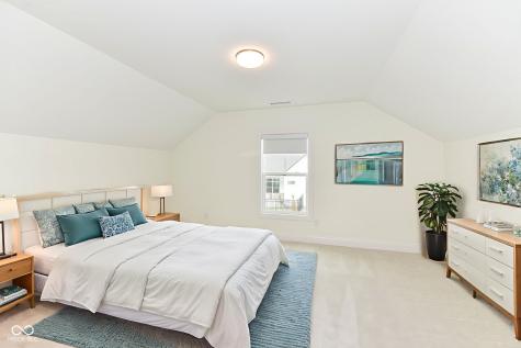 11362 Neptune Drive Fishers IN 46040