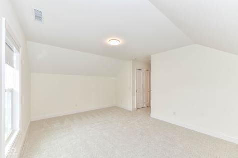 11362 Neptune Drive Fishers IN 46040