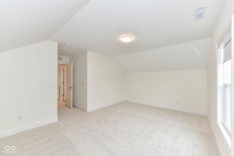 11362 Neptune Drive Fishers IN 46040